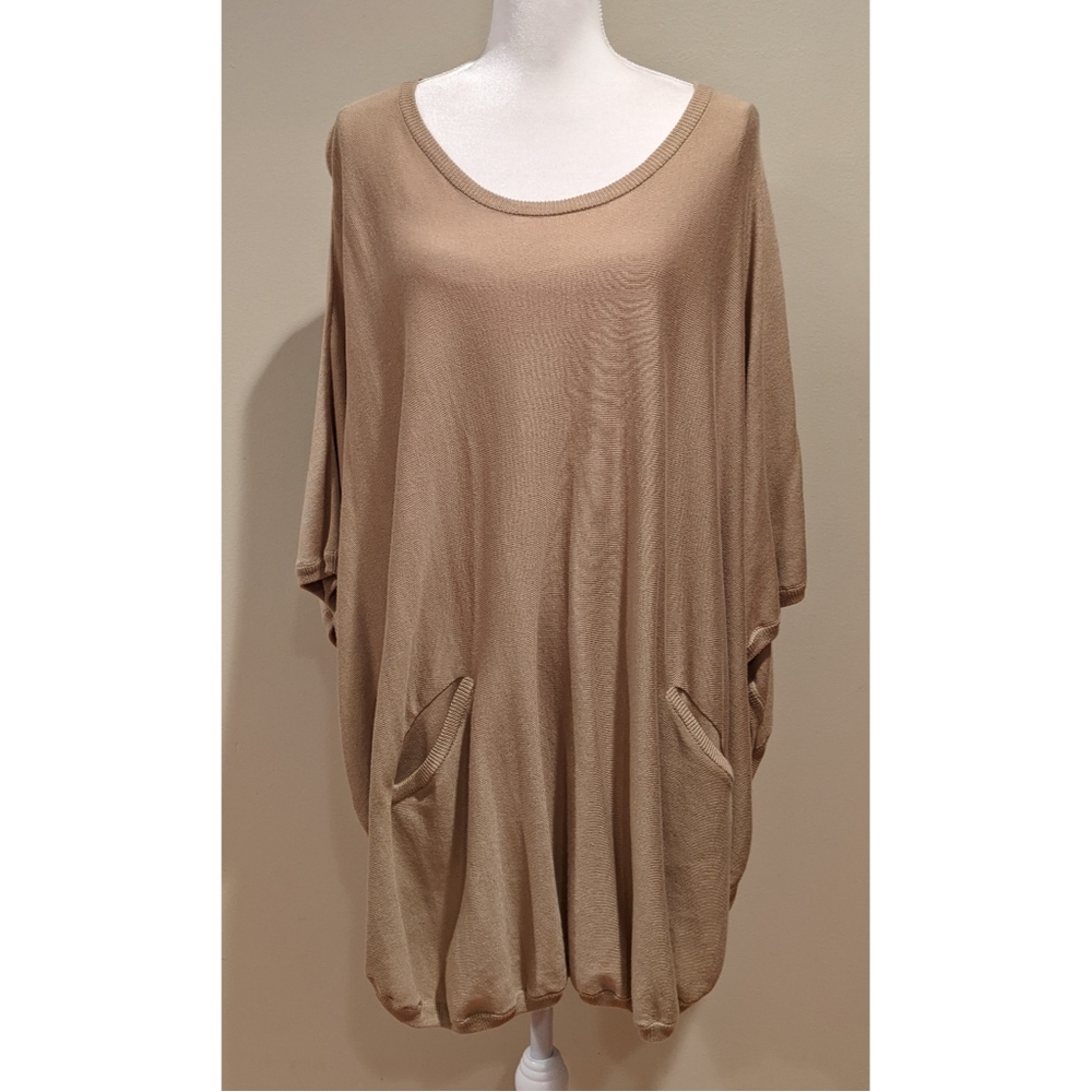 PLANET poncho sweater